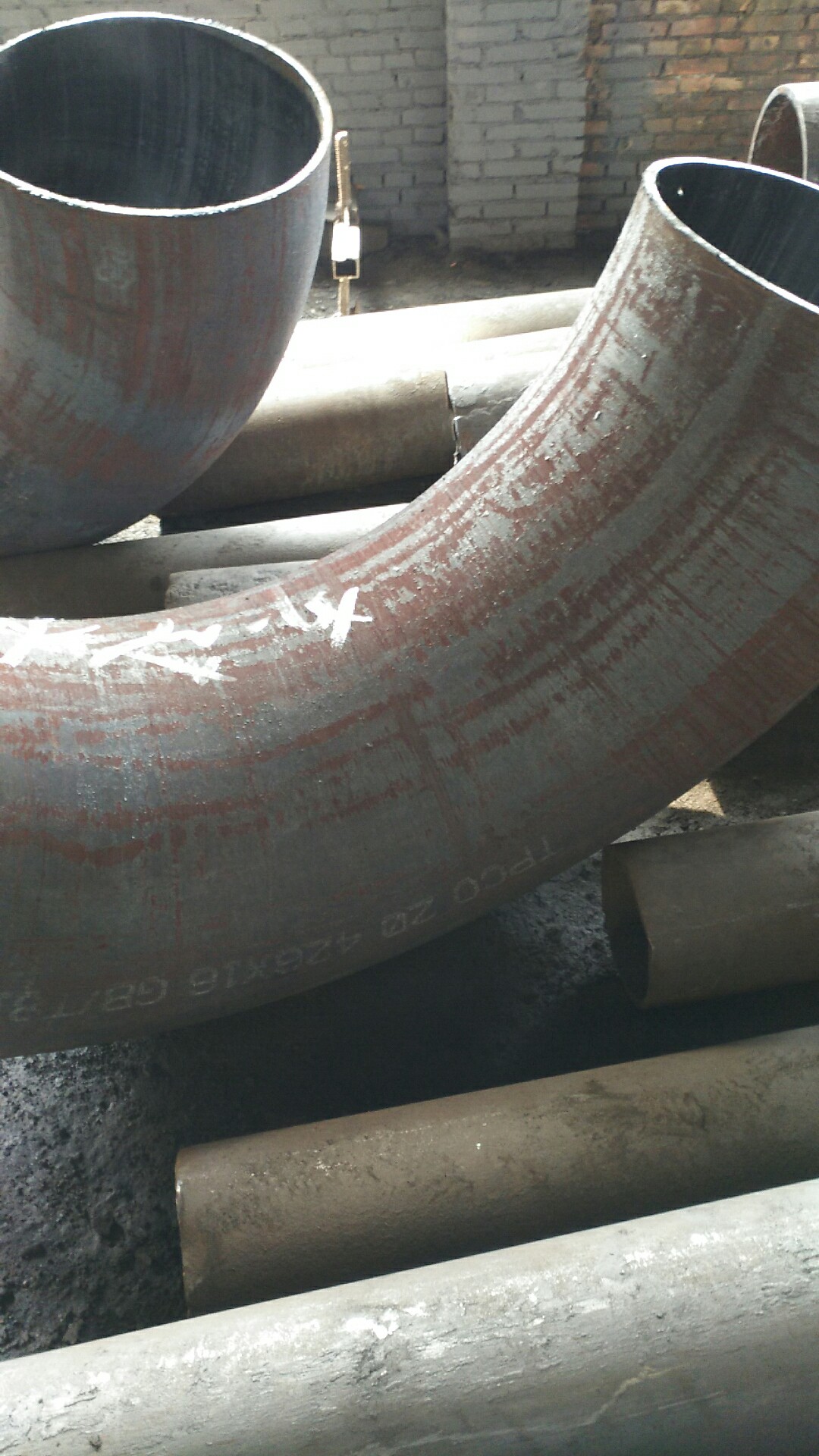 南宁市弯头_16Mn弯头_15CrMo弯头_2019年新价格知识