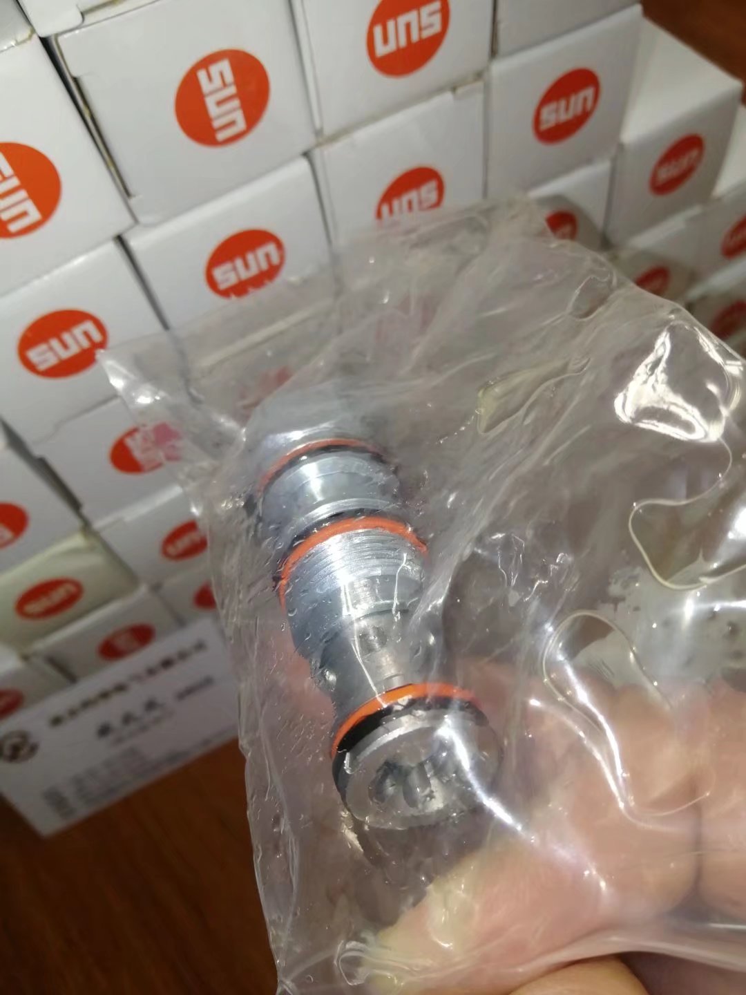 SUN	ŷ A711-052-G01?100%̫