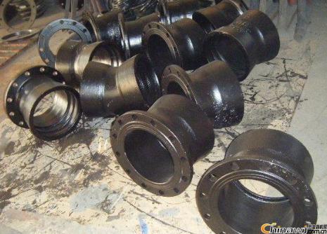 乌鲁木齐球墨管件插盘短管和新疆球墨铸铁管件承盘短管