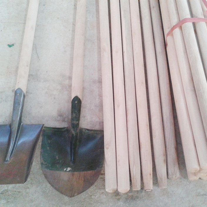 生产供应 椭圆头无毛刺镐把 刺槐洋镐把 洋槐木长镐把木杆生产示例图18