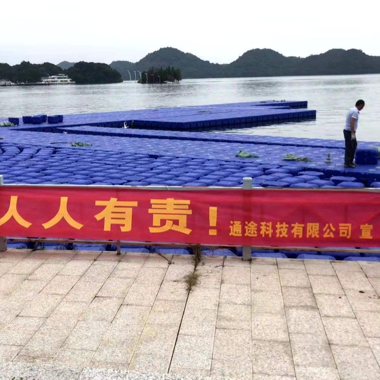 Ͳ  ͷ  ƿӹ Ͳ ϸͰ  ˮƽ̨