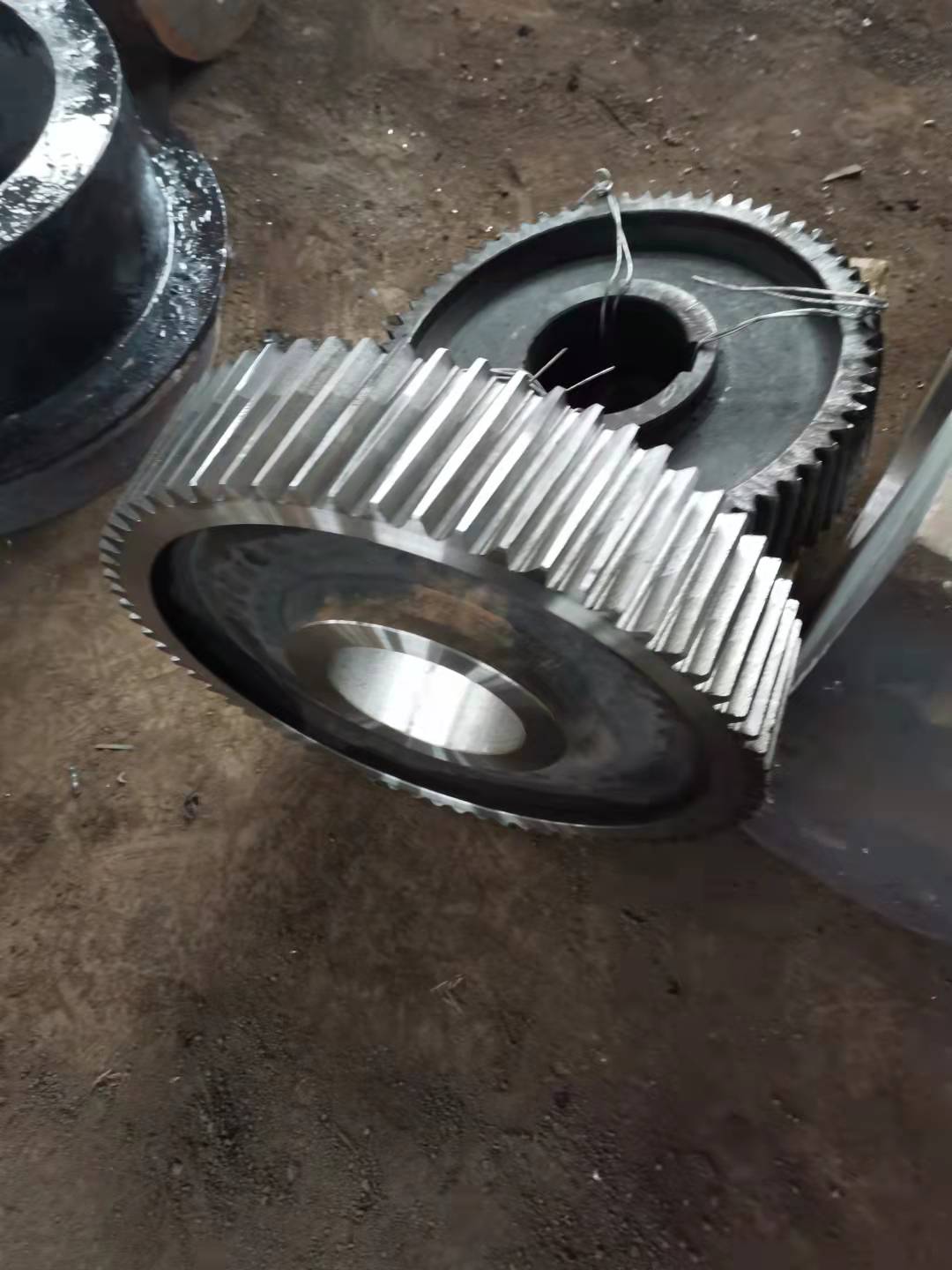 济南锻造12C2Mo1锻件保探伤