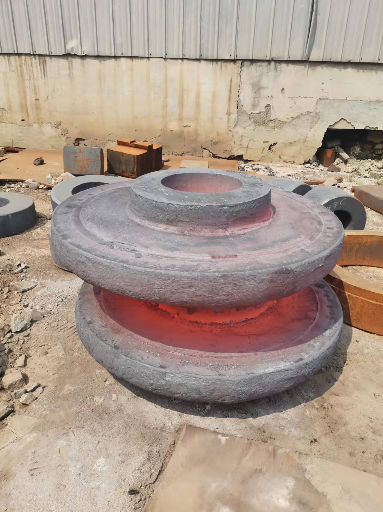 章丘诚信锻造厂生产GCr15圆钢带探伤热处理报告