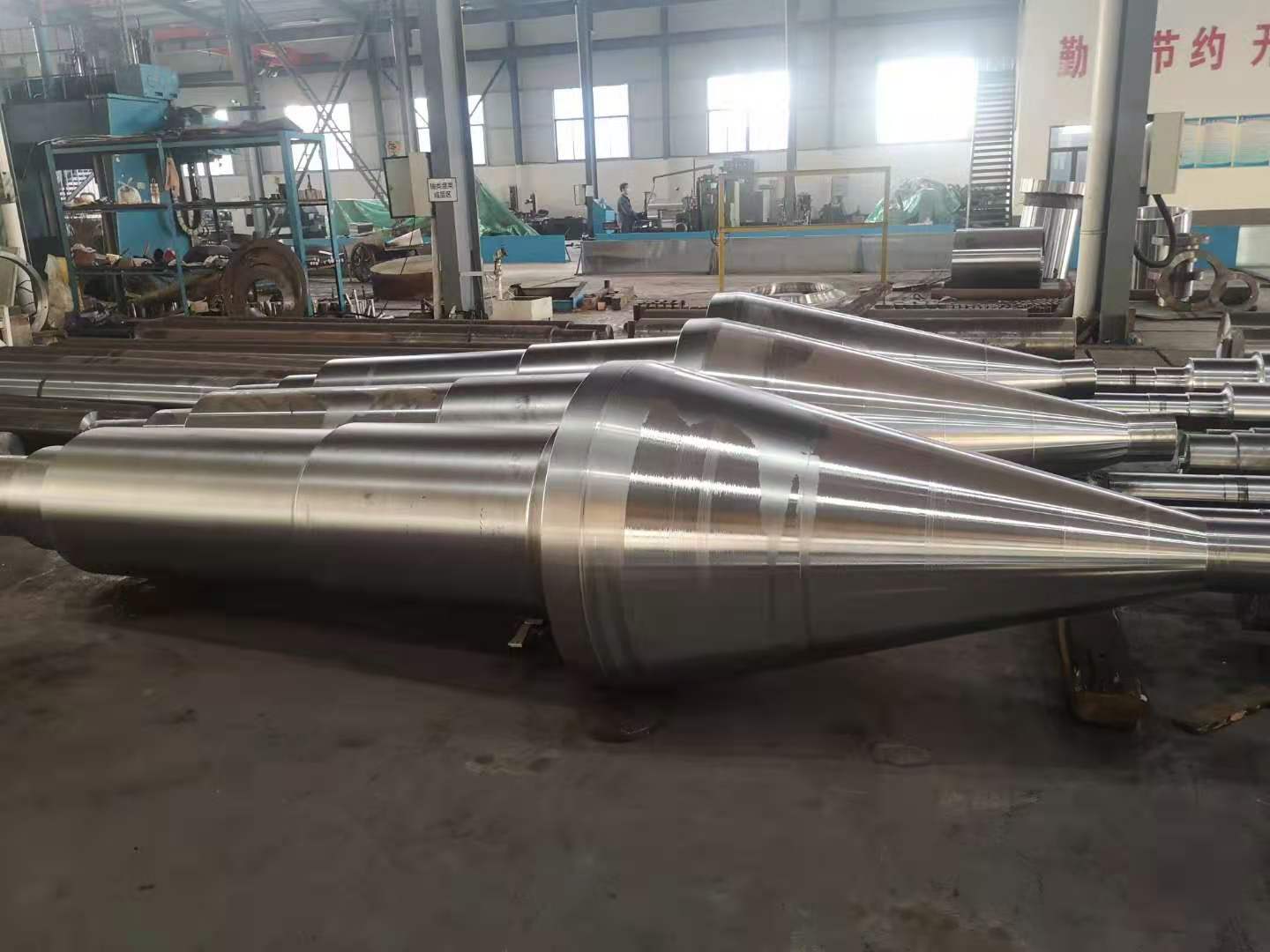 锻造之乡35CrMo齿轮轴锻造厂家直销