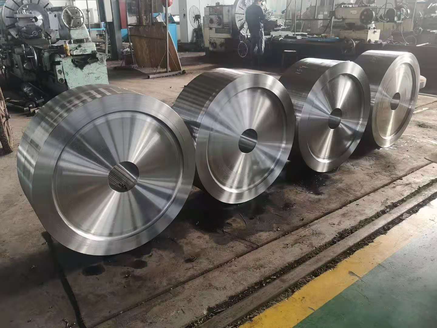 章丘锻造4130对应国标30CrMo锻件保探伤送货到厂