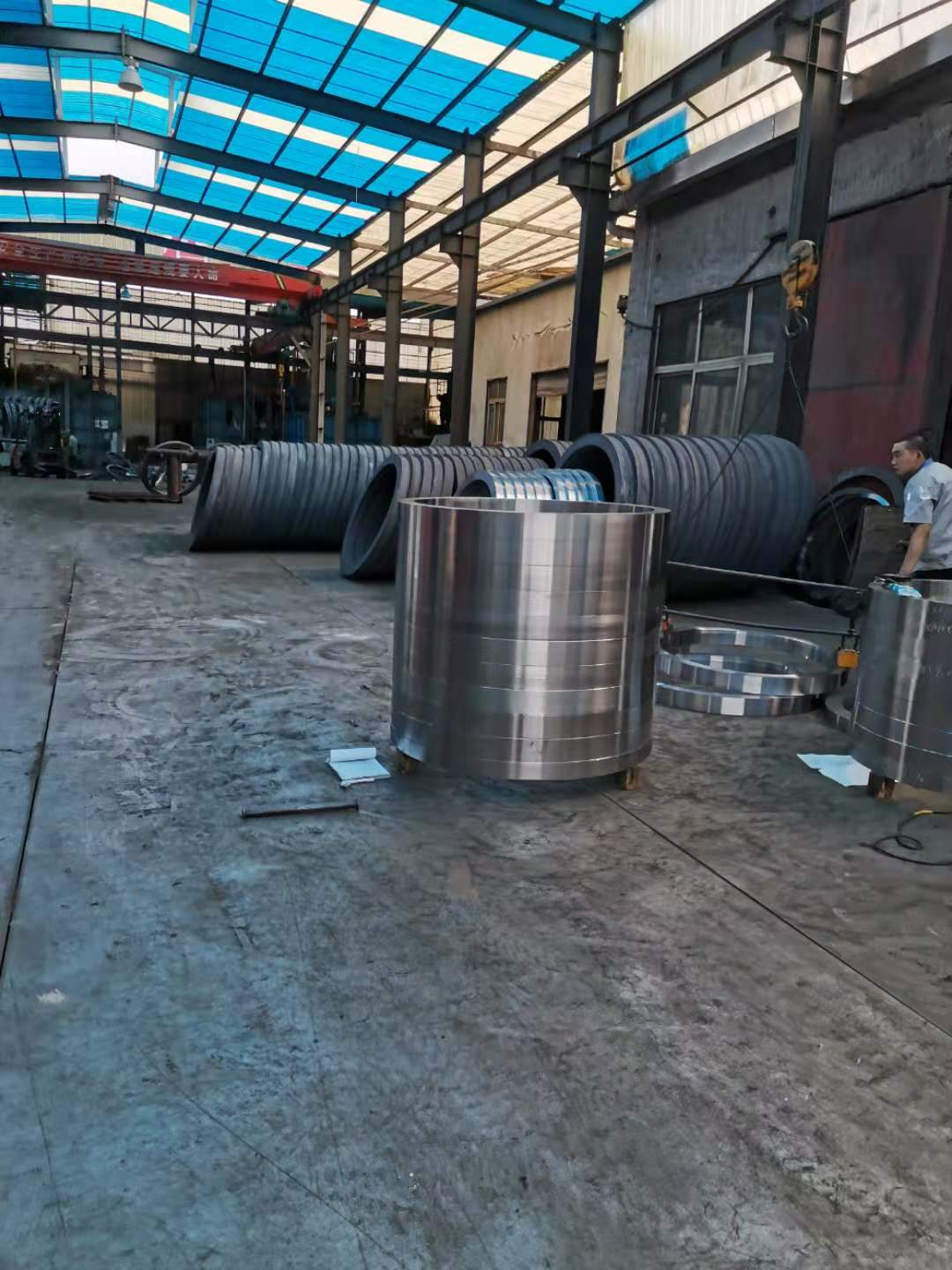 山东章丘轴锻件20CrNi2Mo一件起订