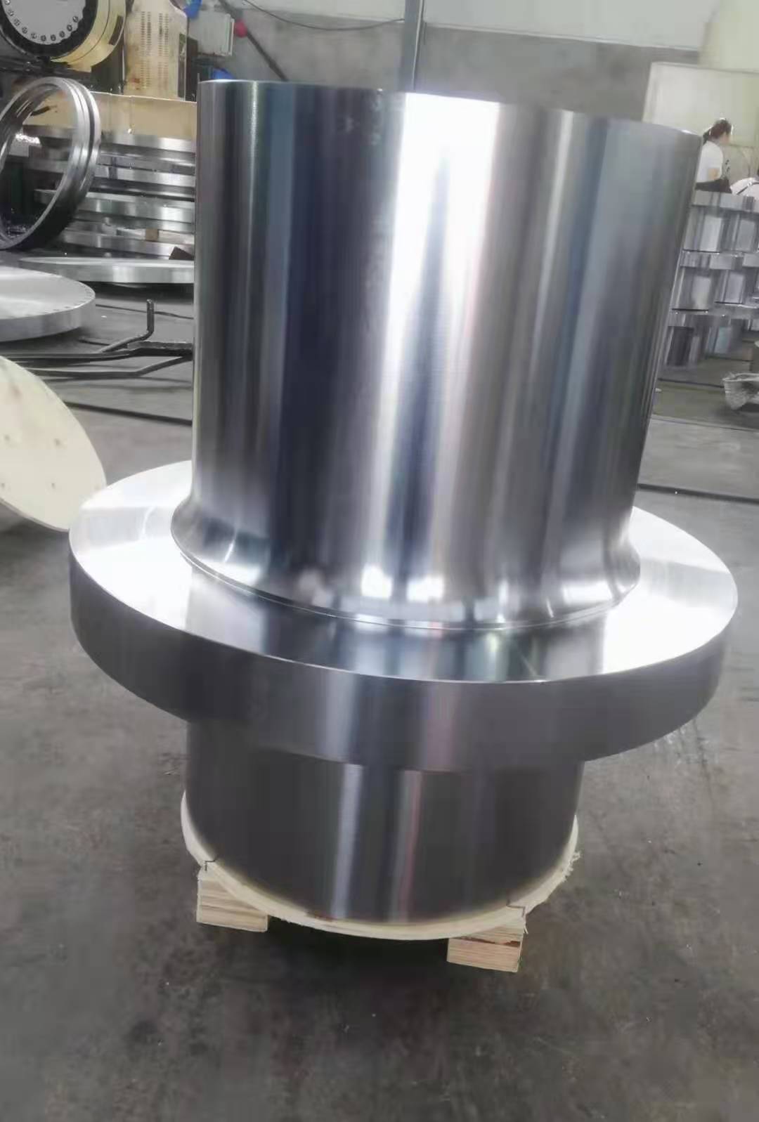 锻造之乡40CrMnMo轴锻件锻造厂家直销