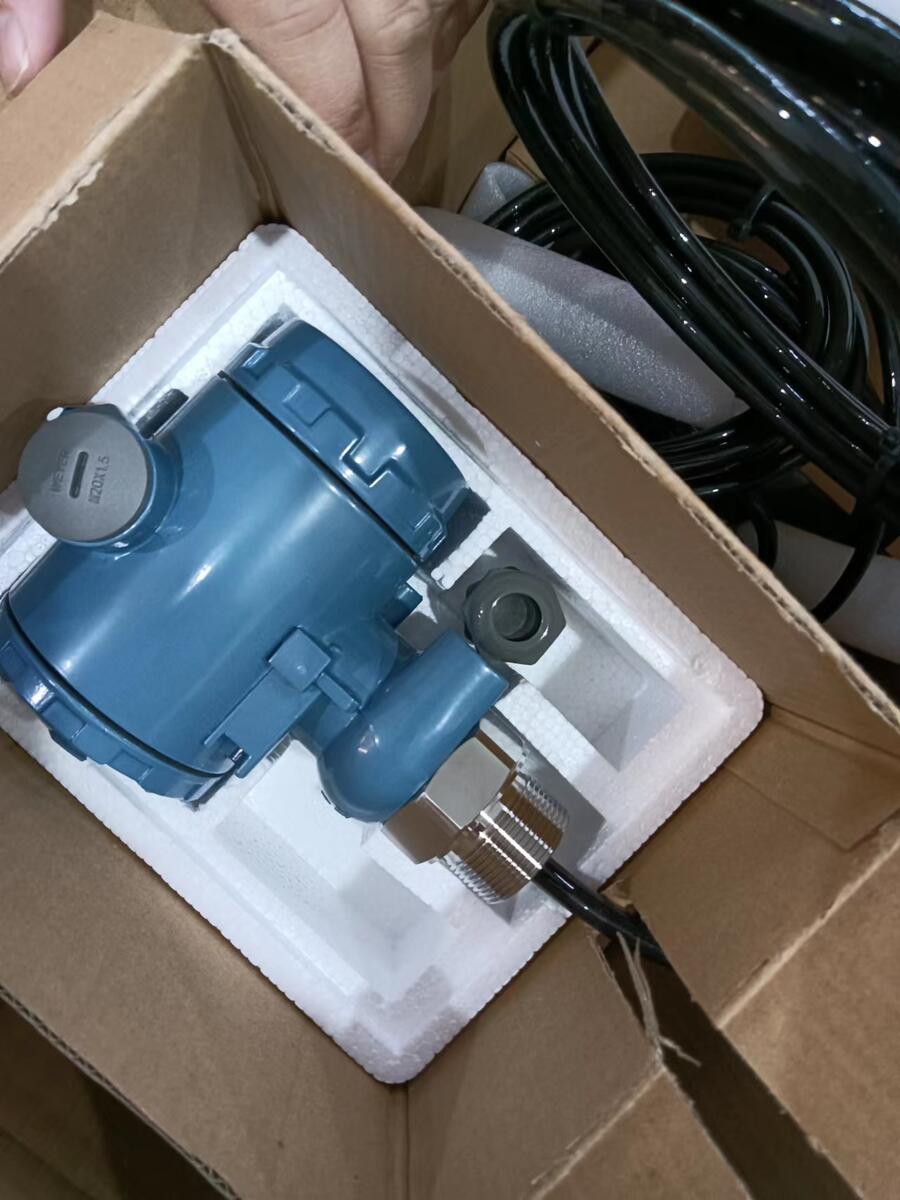 ͶʽѹҺλֱСɱЯʽҺλƾ