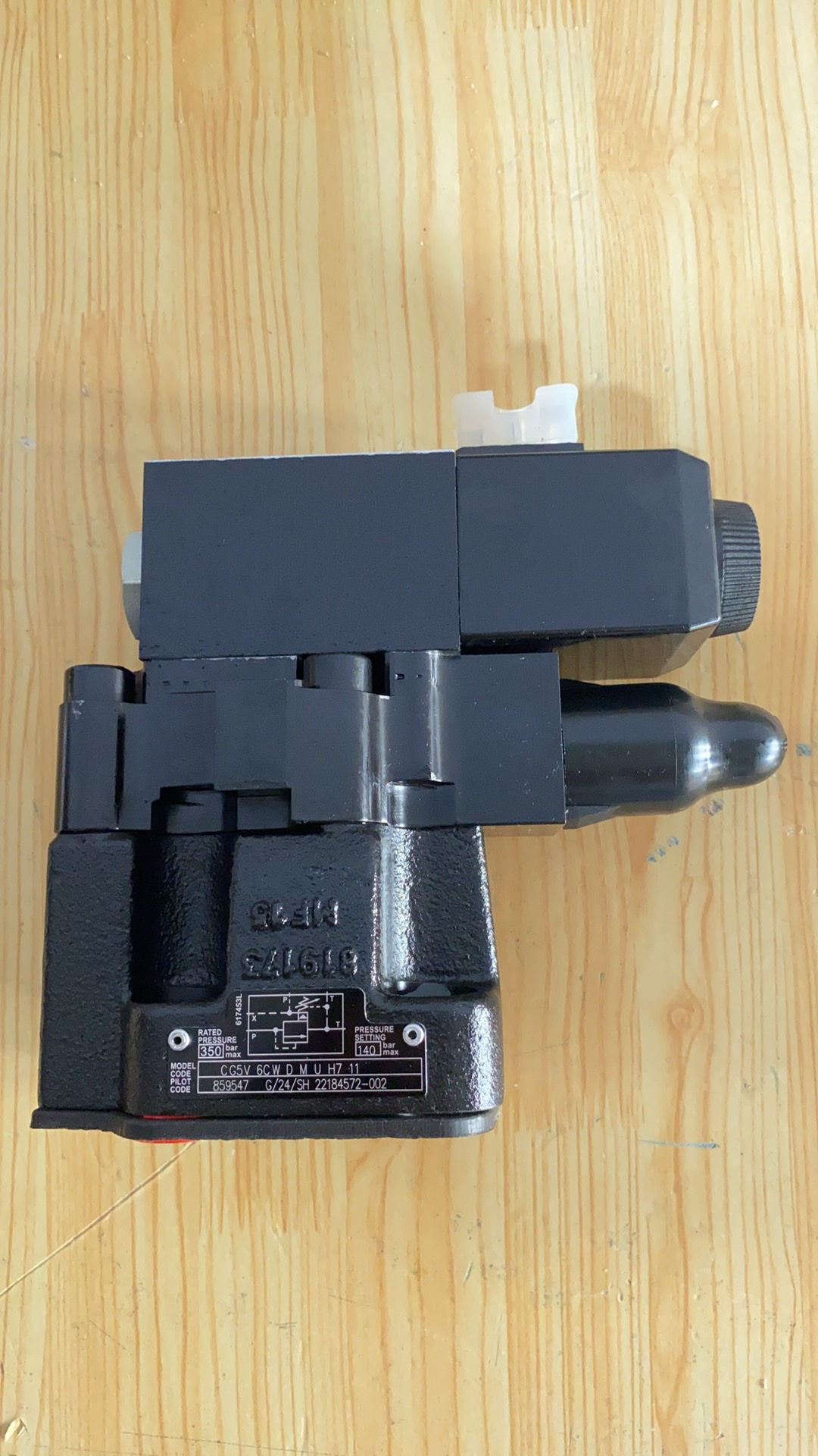 ʿCG5V-6FW-D-VM-U-B6-11