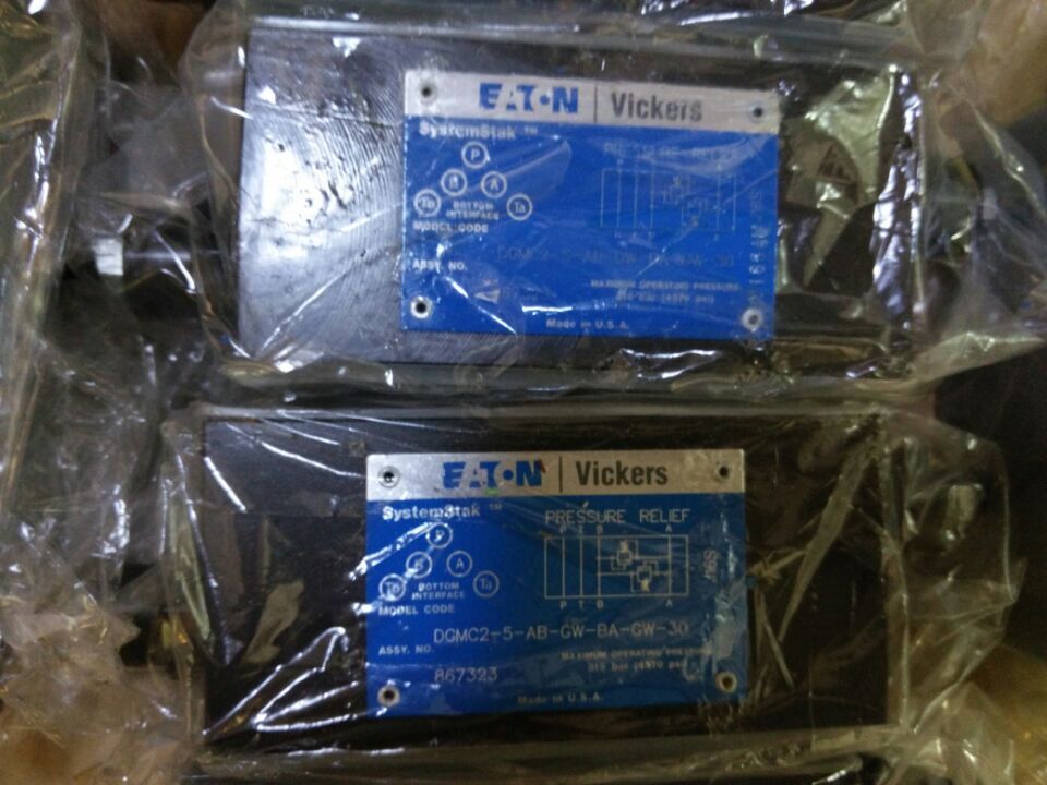 ʿʽDGMC2-3-AB-BW-BA-BW-41