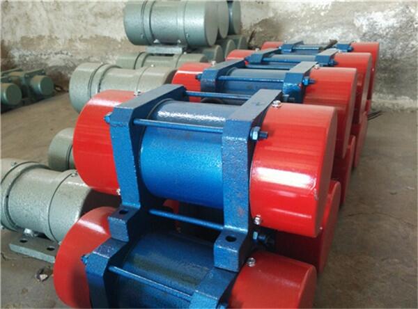 文山YZQ100-8小型振动电机报价