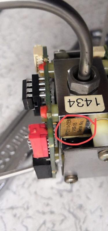  IVO    GK410-001 24VDC   Ϫ