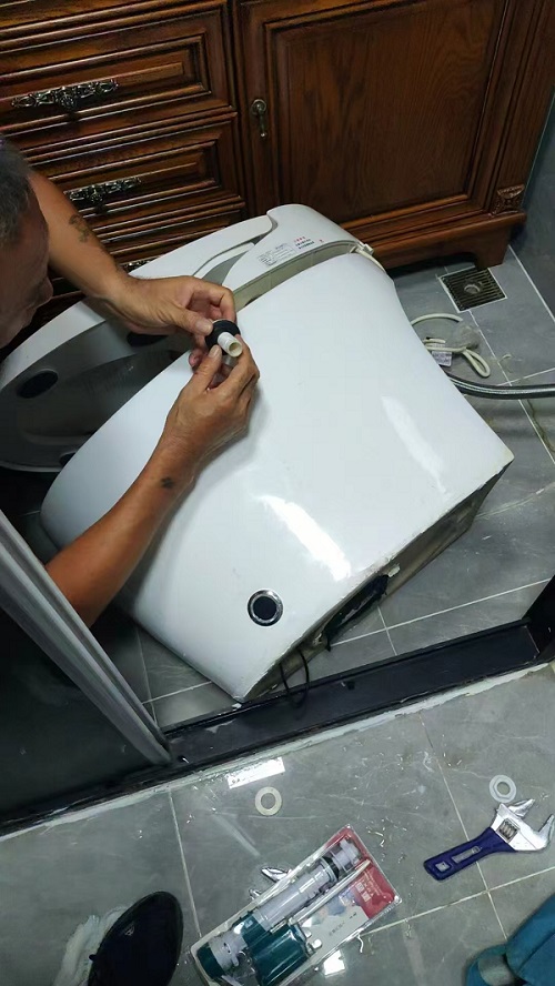 ̫ԭ̹ͨˮάͰˮ©ˮǷ