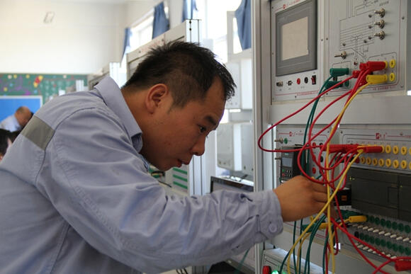 ̫ԭֵ繤24Сʱ޵簲װֵƾ߿ز绰