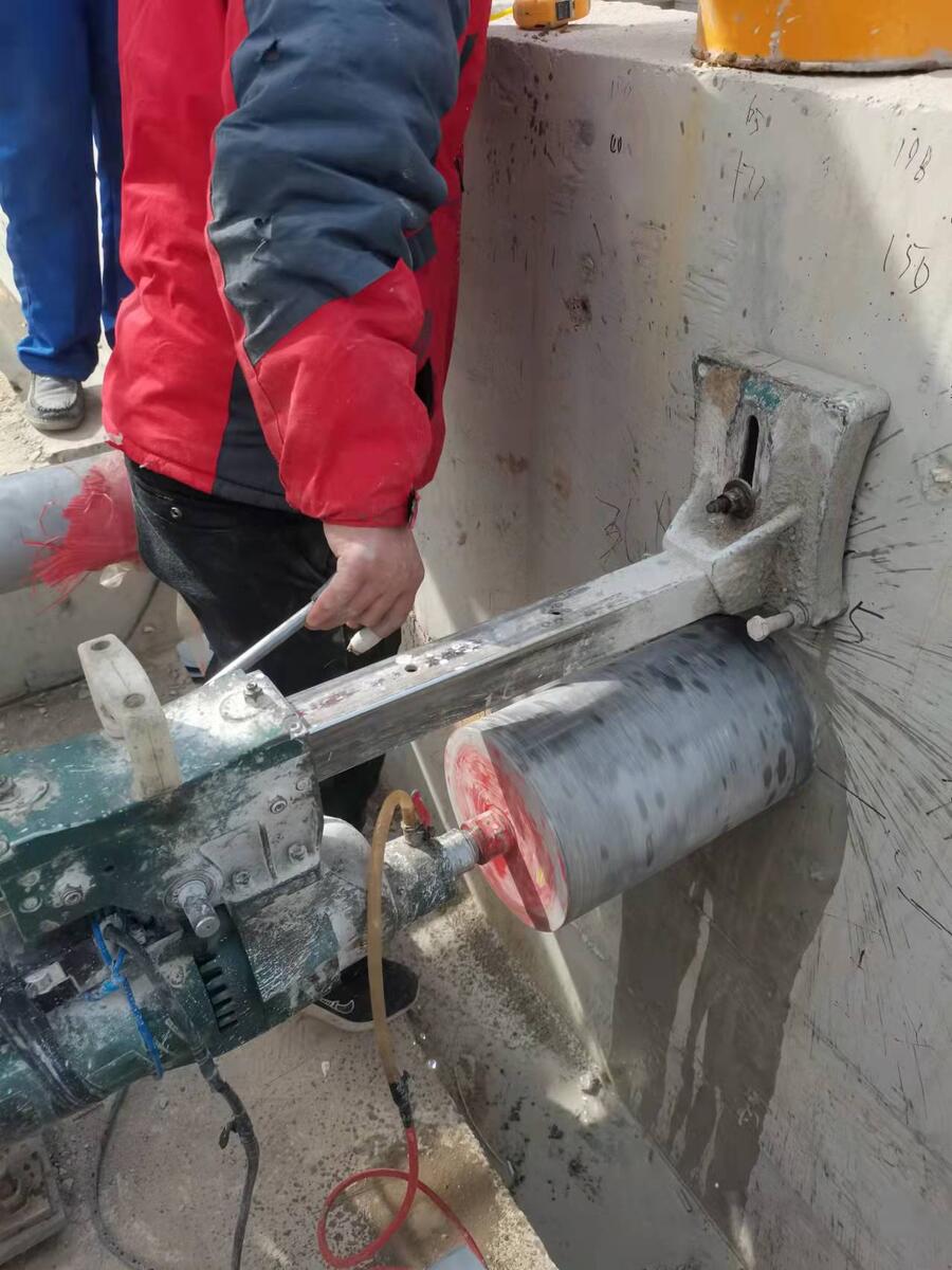 ̫ԭרҵˮ ǽ ͨ¥ ̴