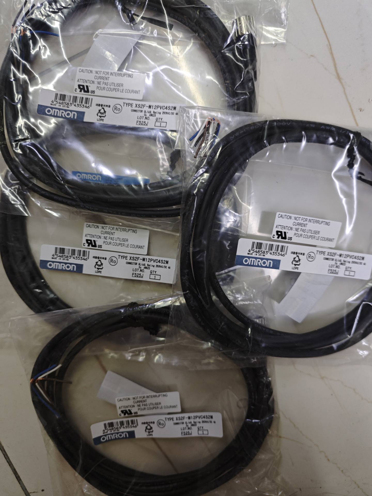 1321-3R4-C1321-3R4-C1321-3R4-C