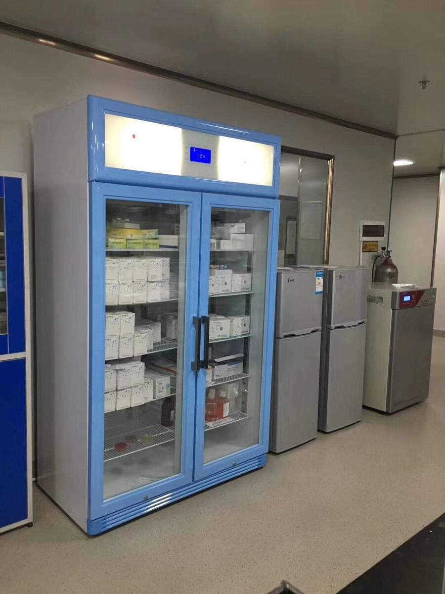 15-25度医药恒温箱保存箱