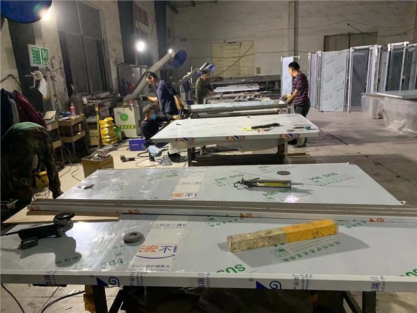 桂林铅板门厂家报价