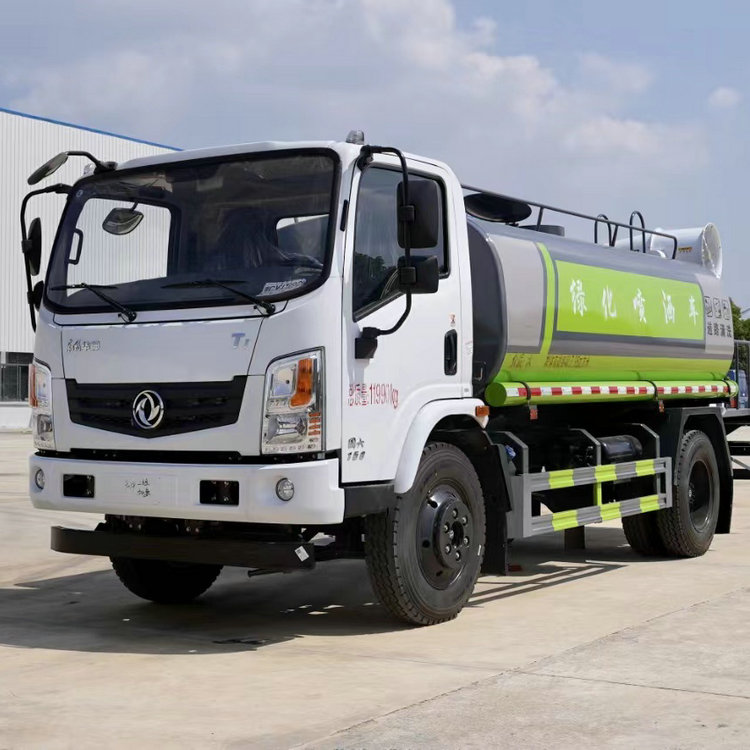 东风十吨洒水车价格租赁