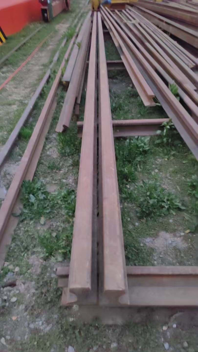 【郫县】二手1000吨造船起重机【收购】