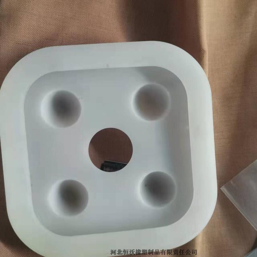 Ʒĥ𽺿  ߼Ӻ񽺿 ͷ  п ӱ