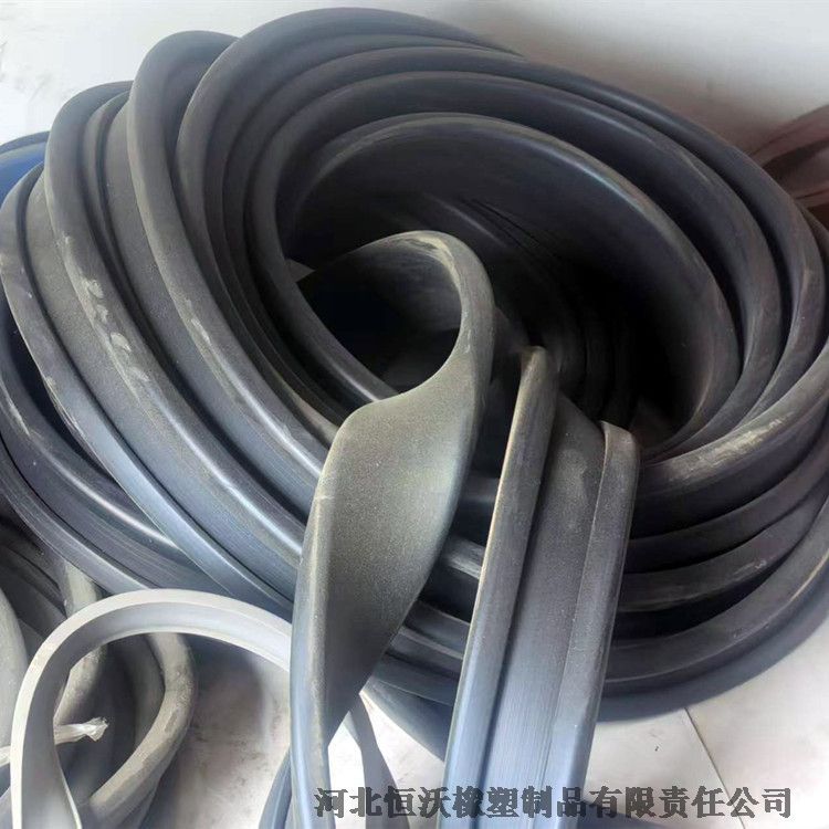 ͼ 𽺿 Ͳ 𽺵Ȧ вӱ