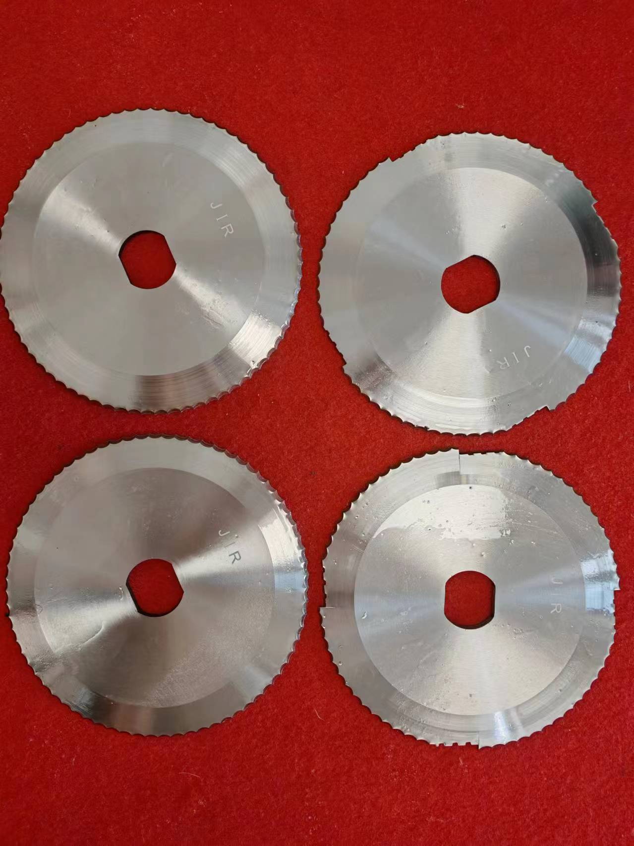 ƬŹƬŹпƬݵƬ+ԲƬ