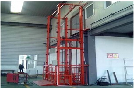3层14米液压升降平台市场报价