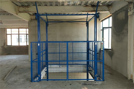 三星3吨导轨式升降货梯厂家供货