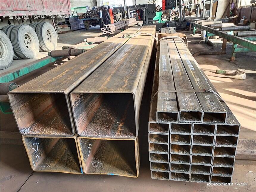 塔城Q235方矩管400*1100*6-50mm长度7米 塔城Q235方矩管400*1100*6-50mm长度7米