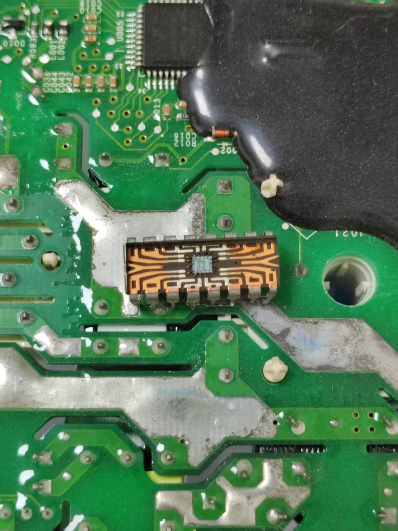 ⿪ оƬIC֤ ⿪ñ ܷ⾧Բ ʴ