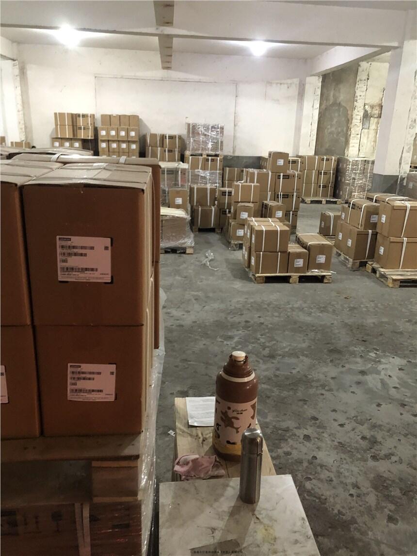 2BH1300-7AH16Gardner Denverķ