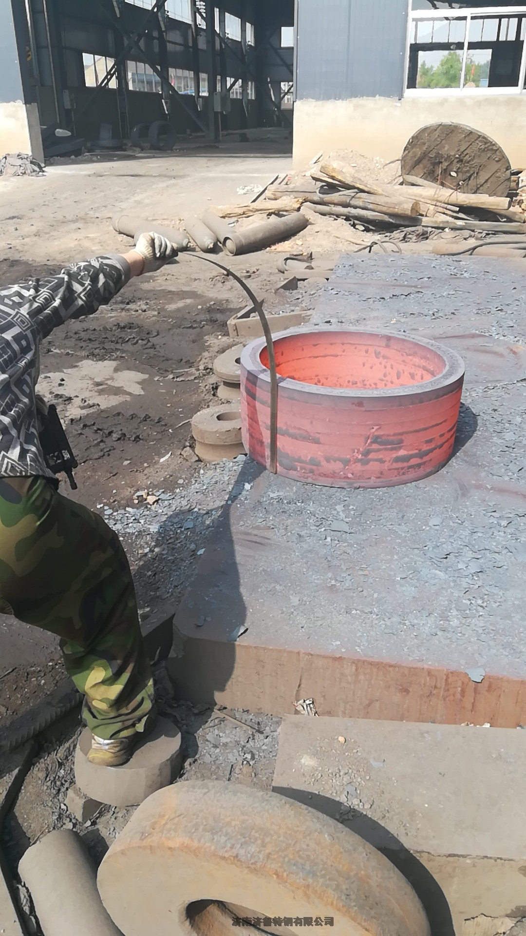 16MnⅡ锻造厂17Cr2Ni2Mo圆钢保探伤性能优