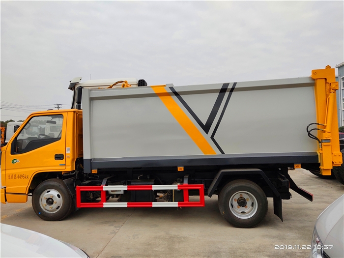 小区餐厨垃圾清运车_餐厨垃圾车诚信为本 _常见故障的餐厨垃圾车解决办法
