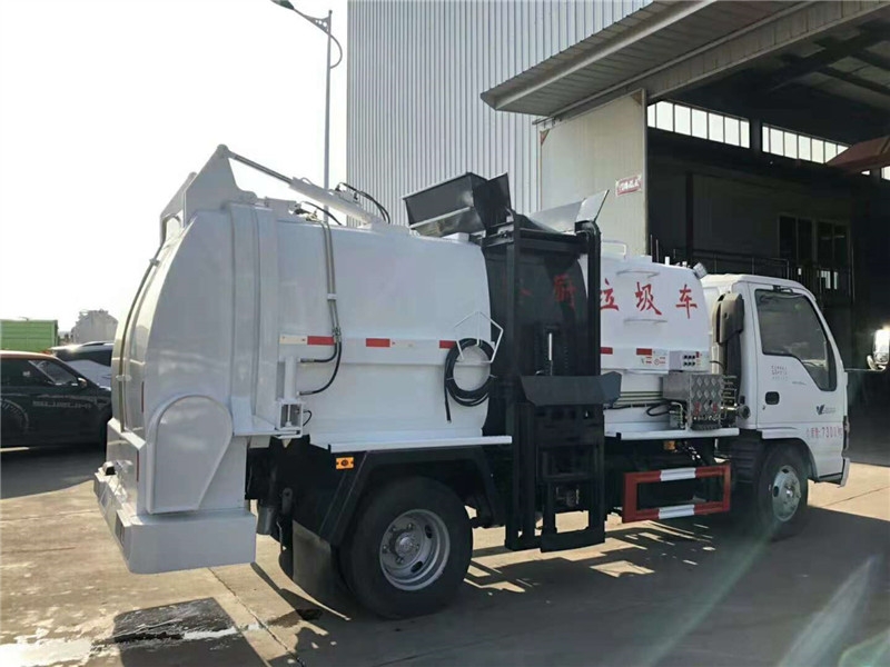 商圈餐厨垃圾处理车_餐厨垃圾车品牌厂家 _餐厨垃圾车箱体材质优势