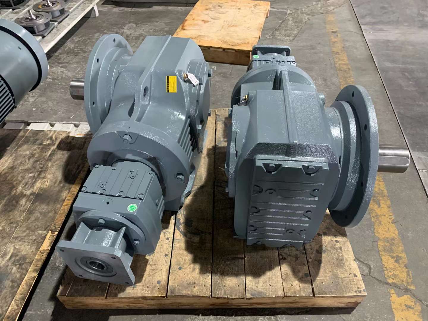 KAT157R107-YVP18.5ٻάPX115-004-S2