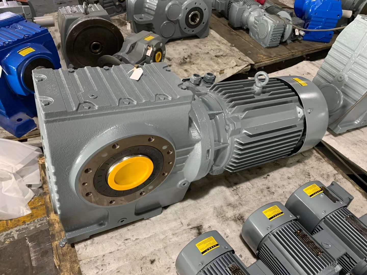 KTA107-Y4KW-8P-112M1-270ٻTKFS78