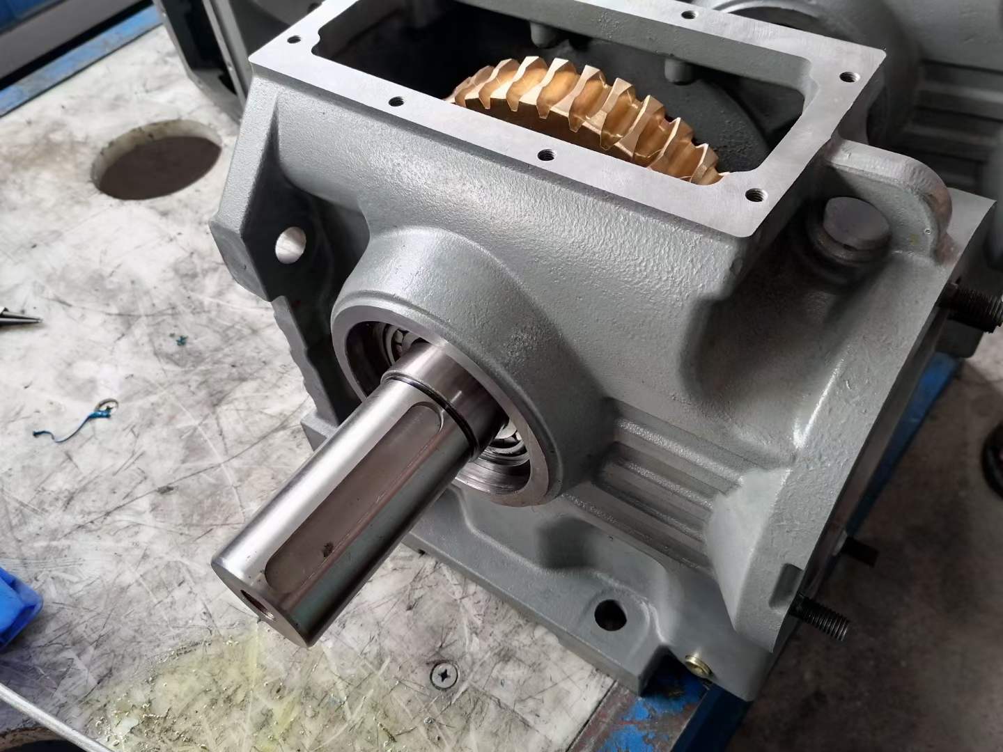 RF77-Y0.75KW-NA43M1制动减速机B3DV3