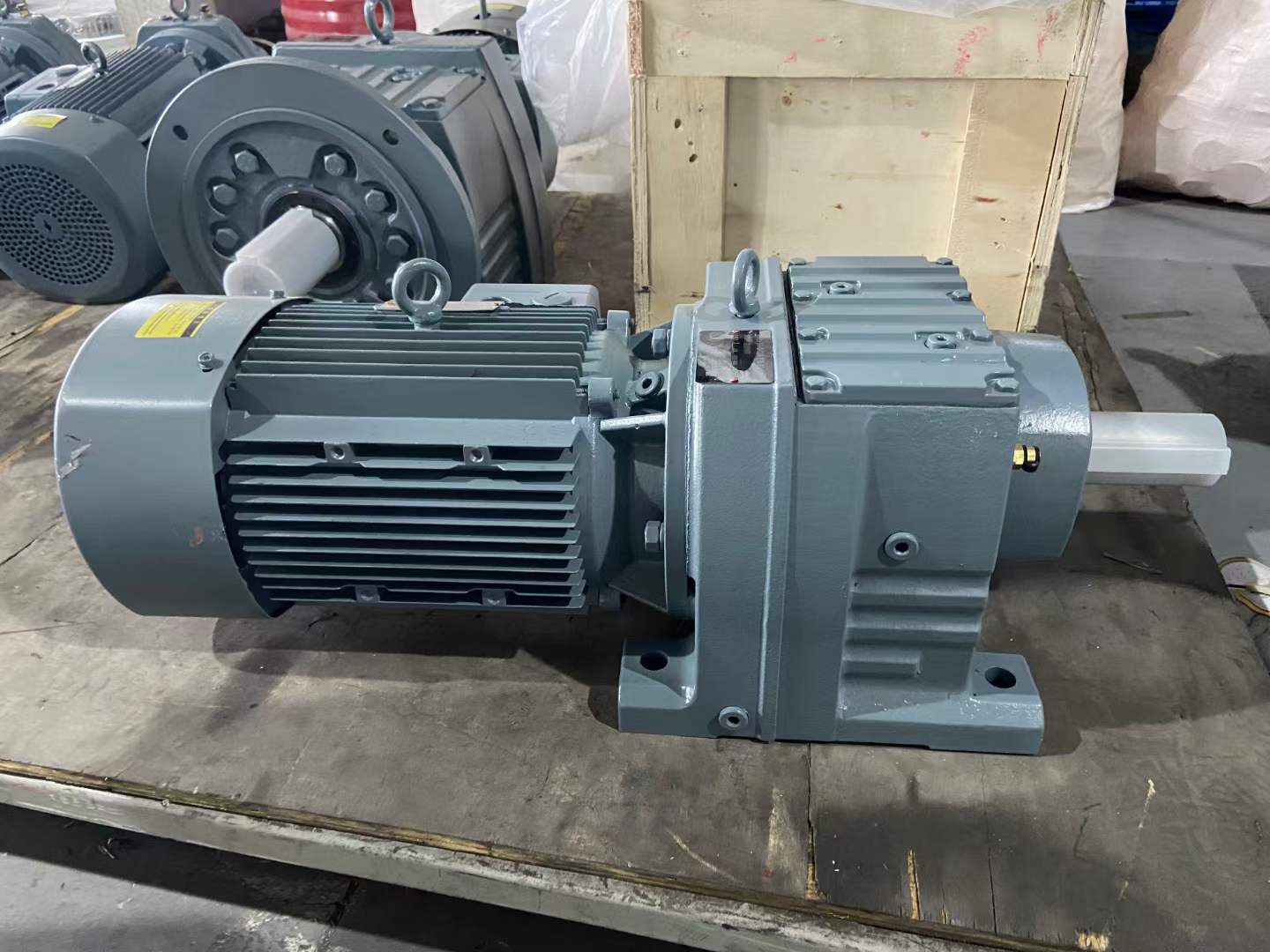 SKAF68-Y1.5KW-123.54M1AٻTR58