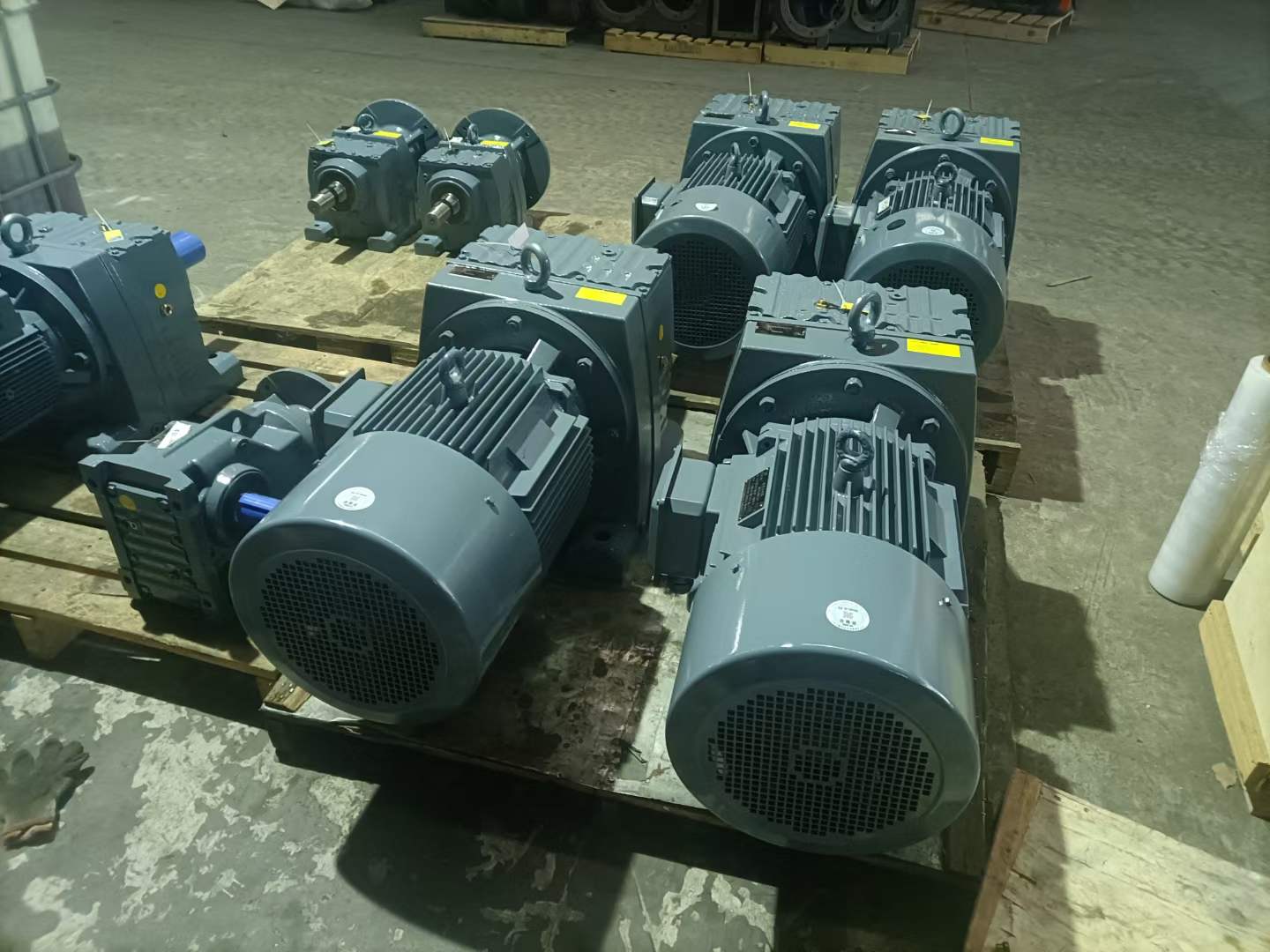 R47-YVP1.5KW-21.81ٻѡWHS200