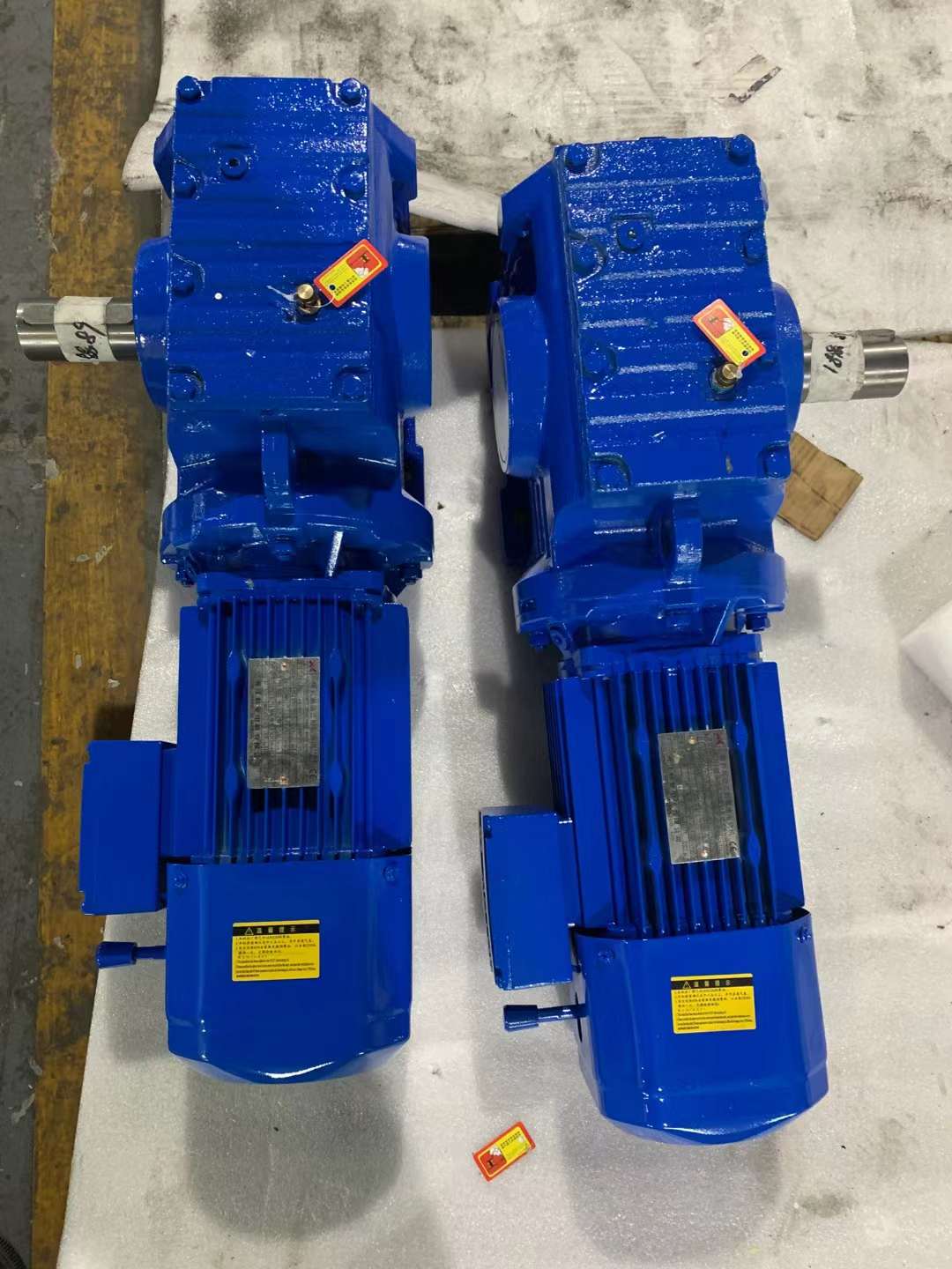 KAF77-Y2.2KW-125M3ŷٻMC3PEHT03