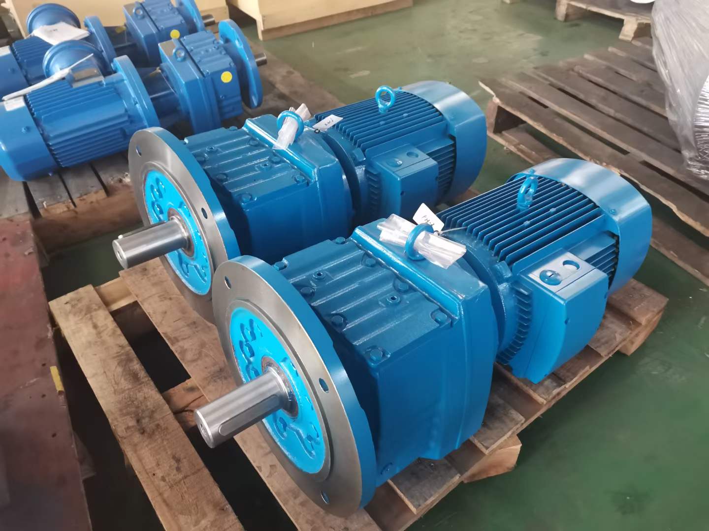 R57-Y0.55KW-120.63M1ֱٻPX60-100-S2