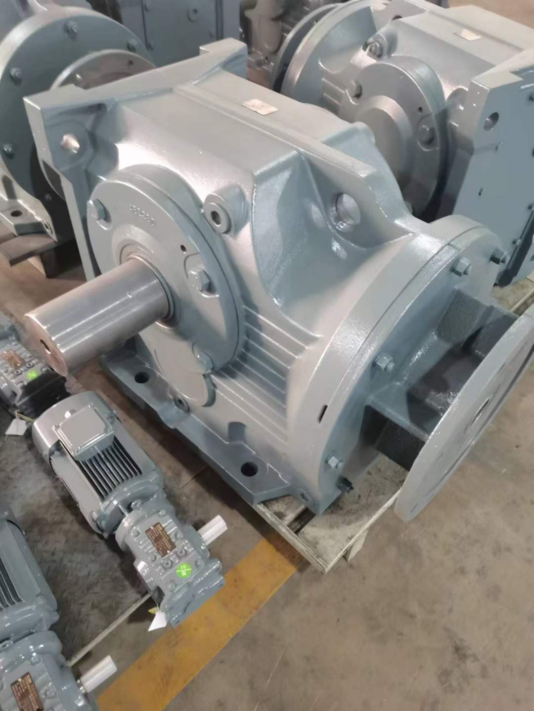 KAZ47-31.19M1A减速机选型TR137R78