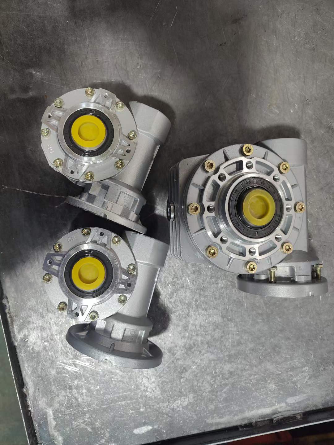 K107-YB112-6-2.2-143.47B3底座减速机WJ75