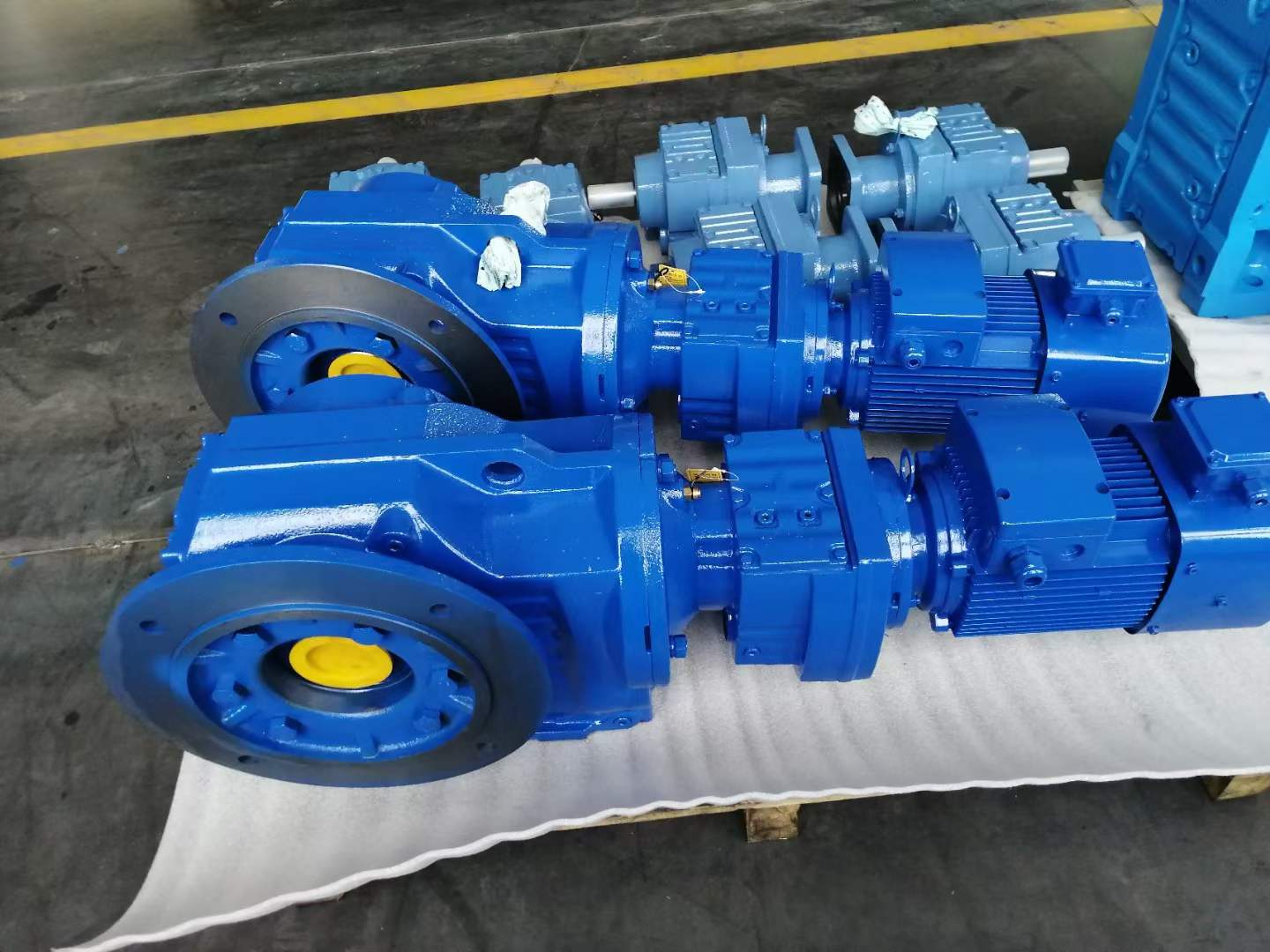 SAF67-Y0.75-190.11底座减速机B2HV12