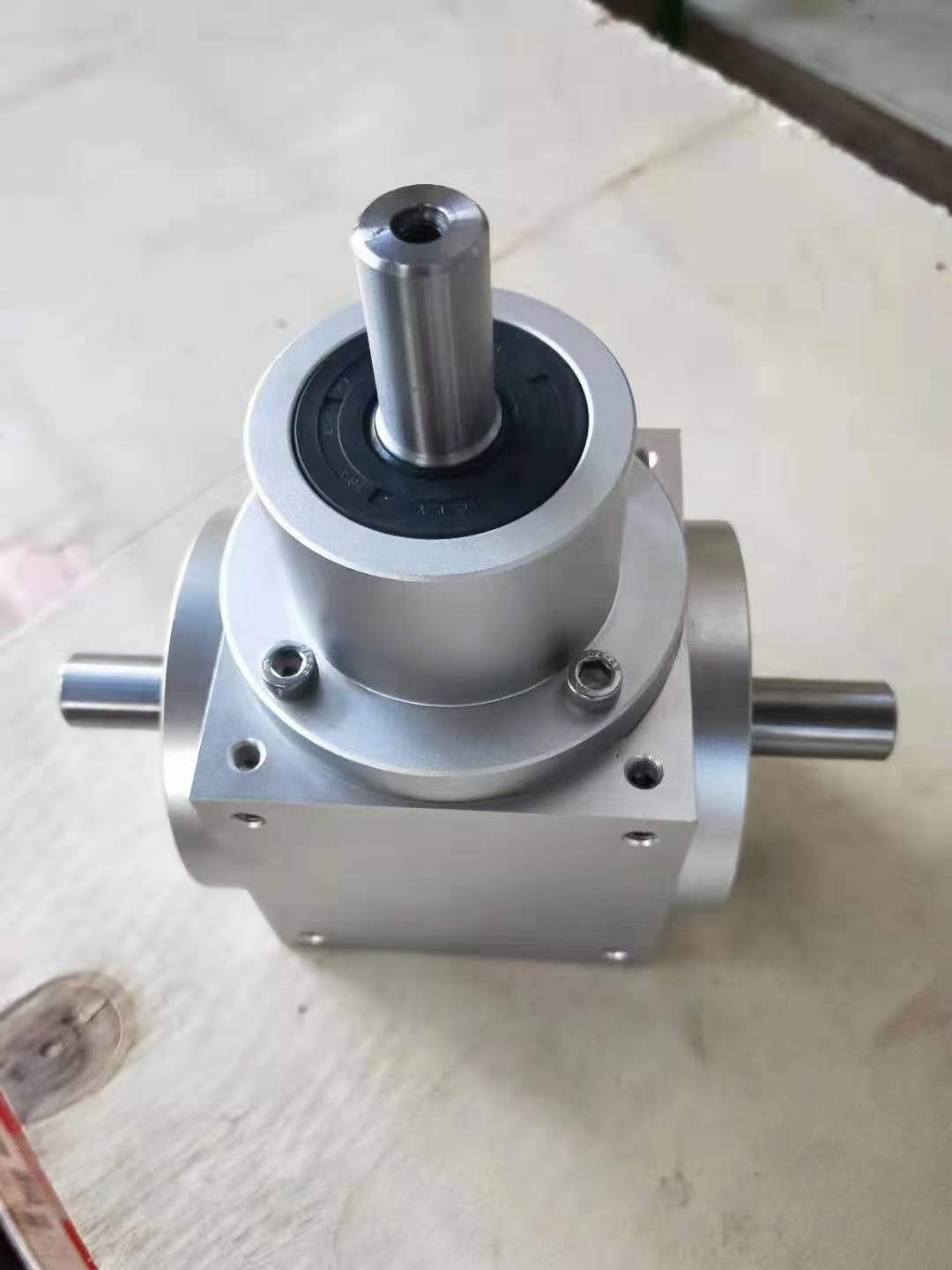 SA67-Y1.1-4P-108M4减速机选型TZS355