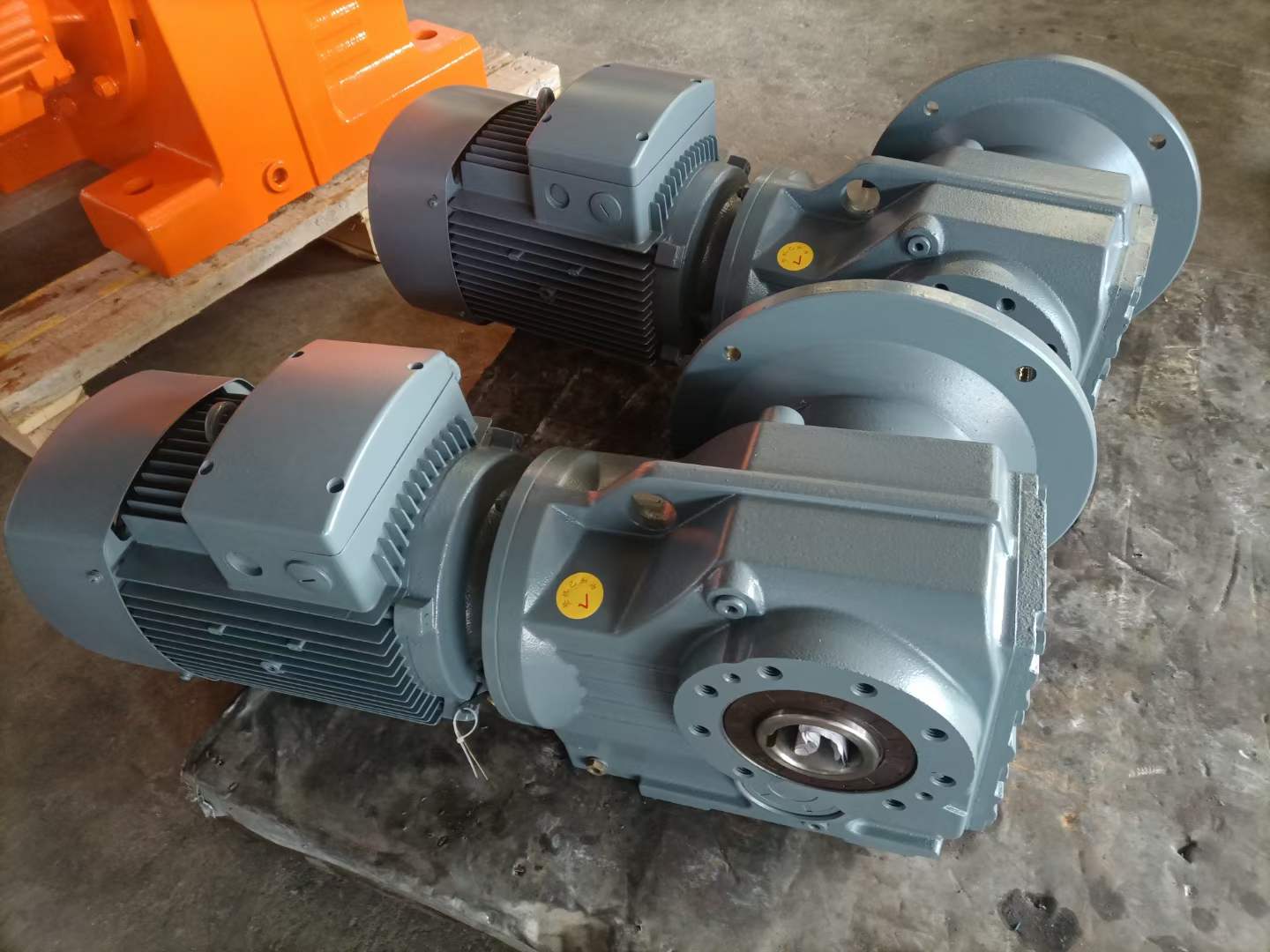 R47-YVP1.5KW-21.81ٻѡWHS200