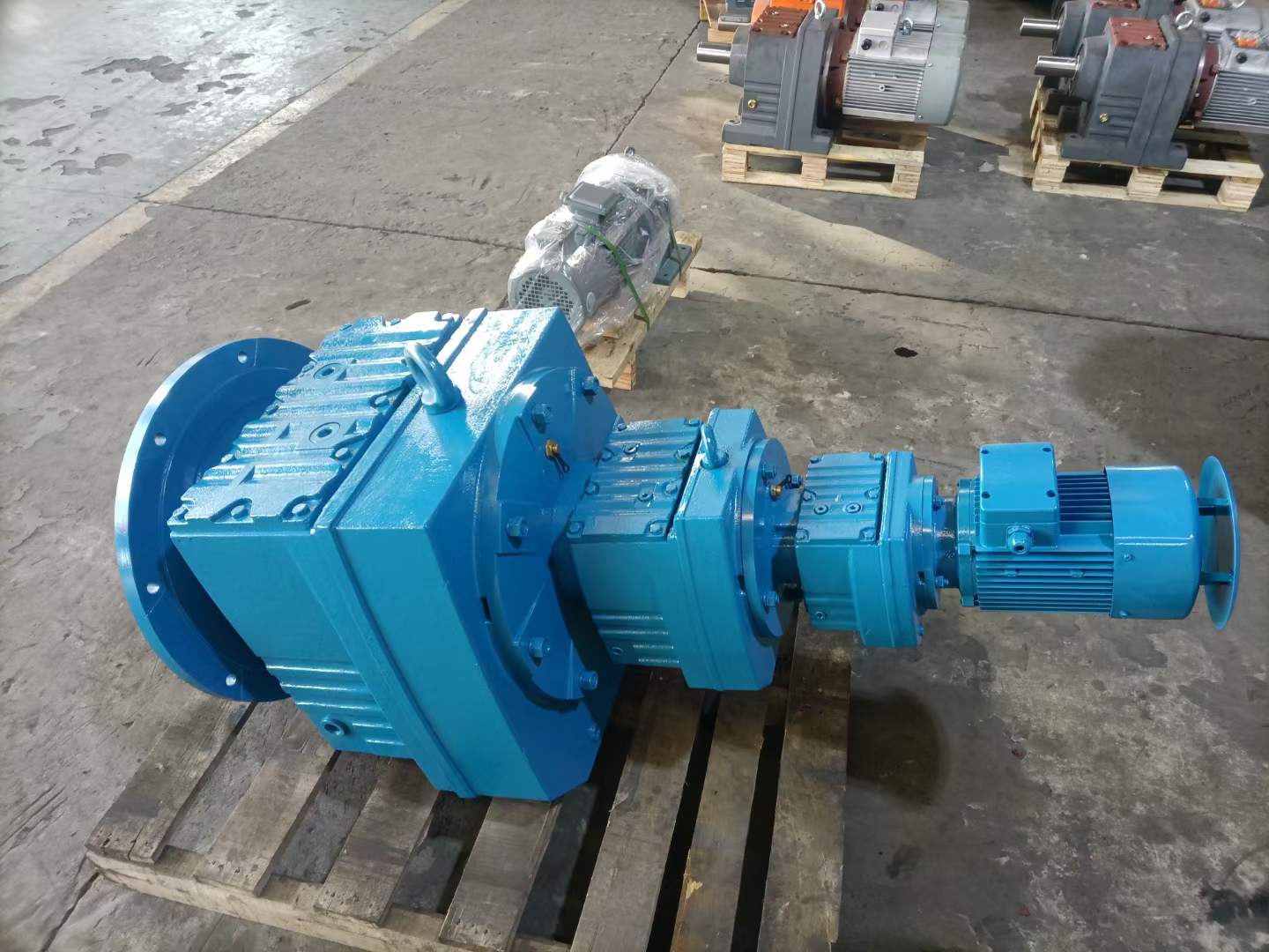 SKAZ68-Y2.2KW-125ٻM2RSF80