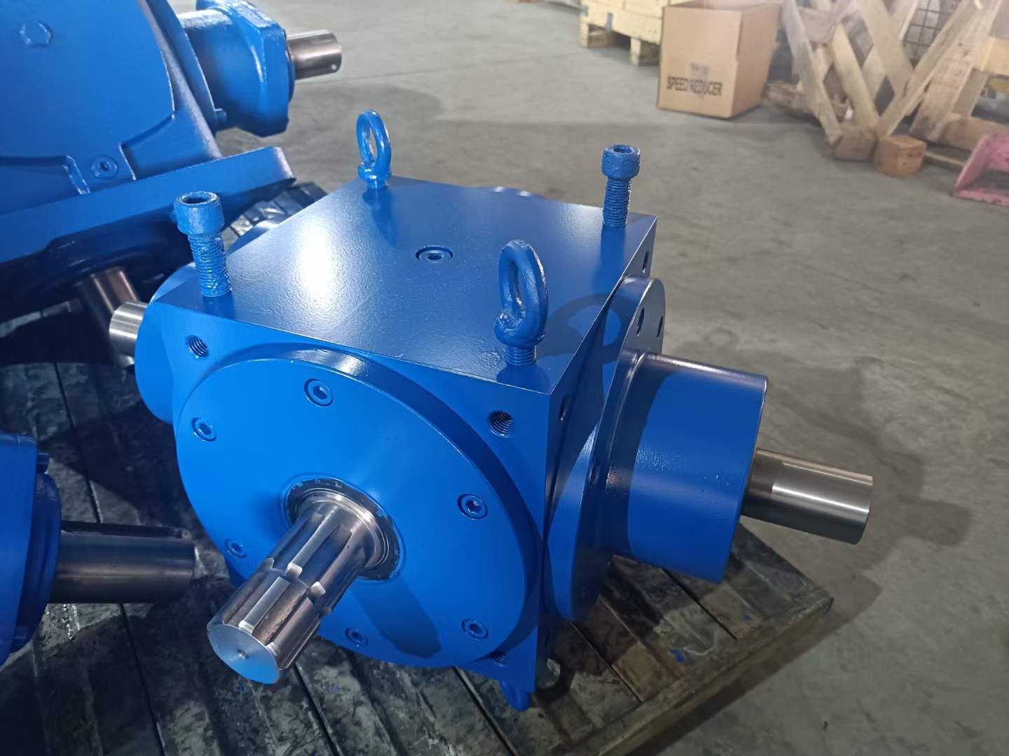 KAF77-Y1.5KW-NA18-M6A-300减速机孔M5RHT90