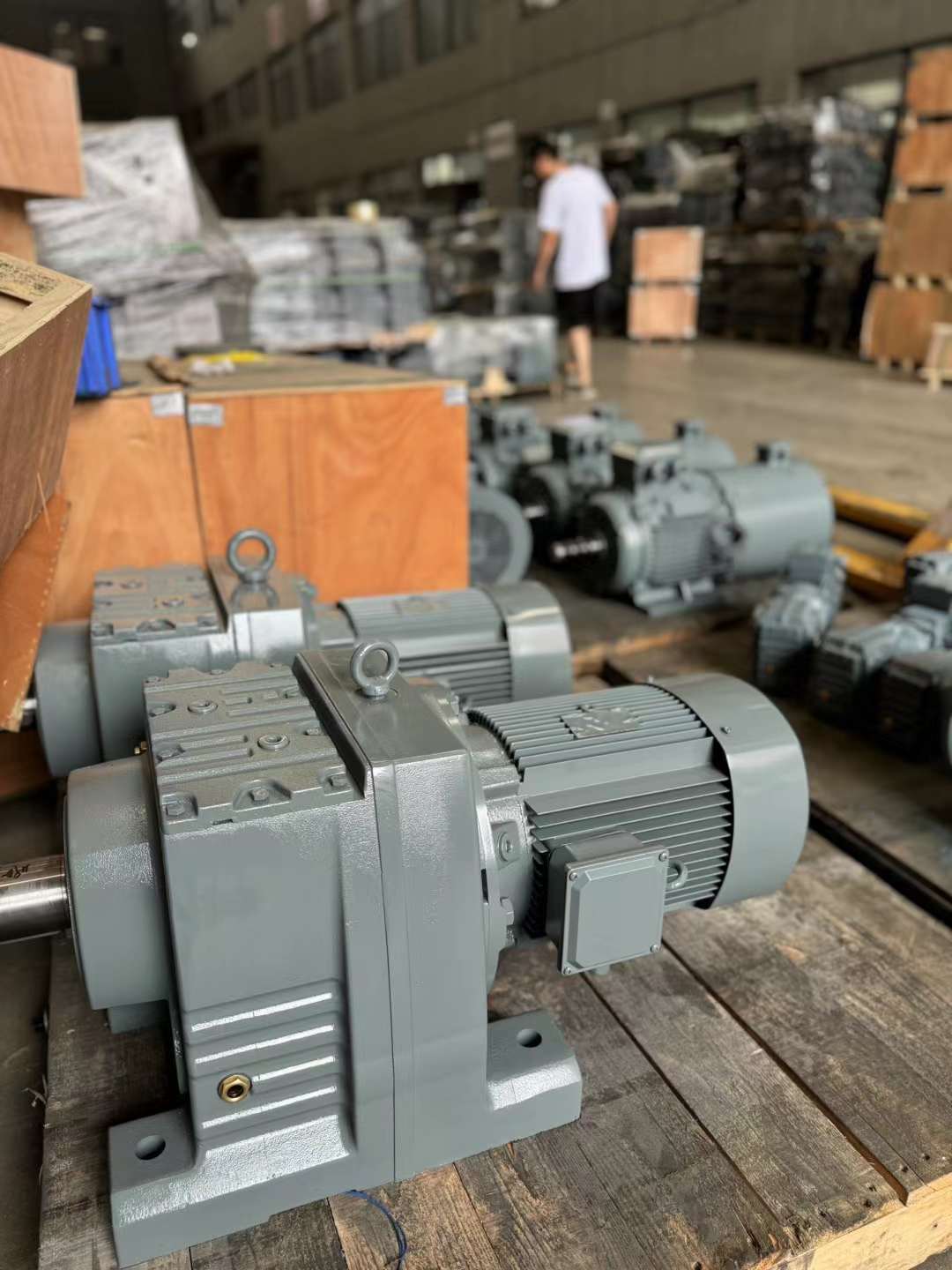 K77-Y3KW-29.28M1A高转速减速机PX115-005-S2